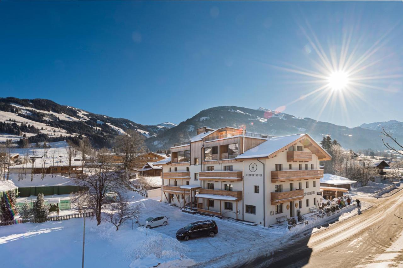 Lifesport Hotel Hechenmoos Aurach bei Kitzbuehel Exterior photo